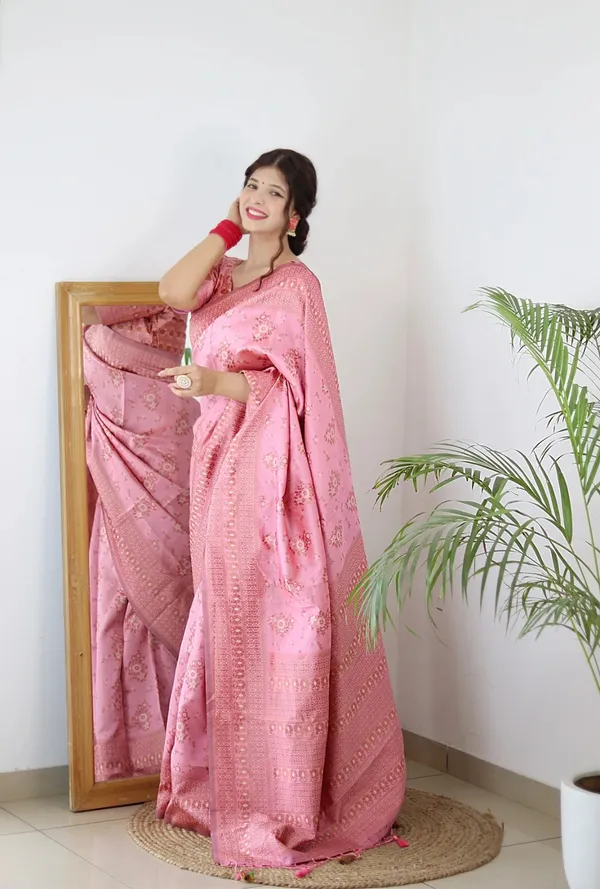 Pink_Pure_Kanjivaram_Silk_Saree_With_Brocade_Blouse_For_Women