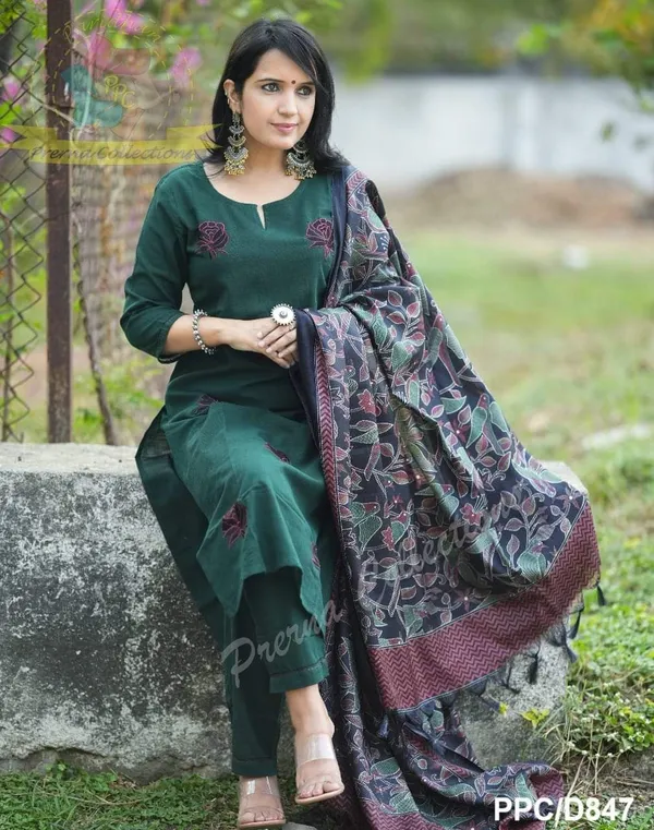 Bottle_Green_Khadi_Cotton_Kurta_With_Pant_&_Khadi_Silk_Kantha_Print_Dupatta