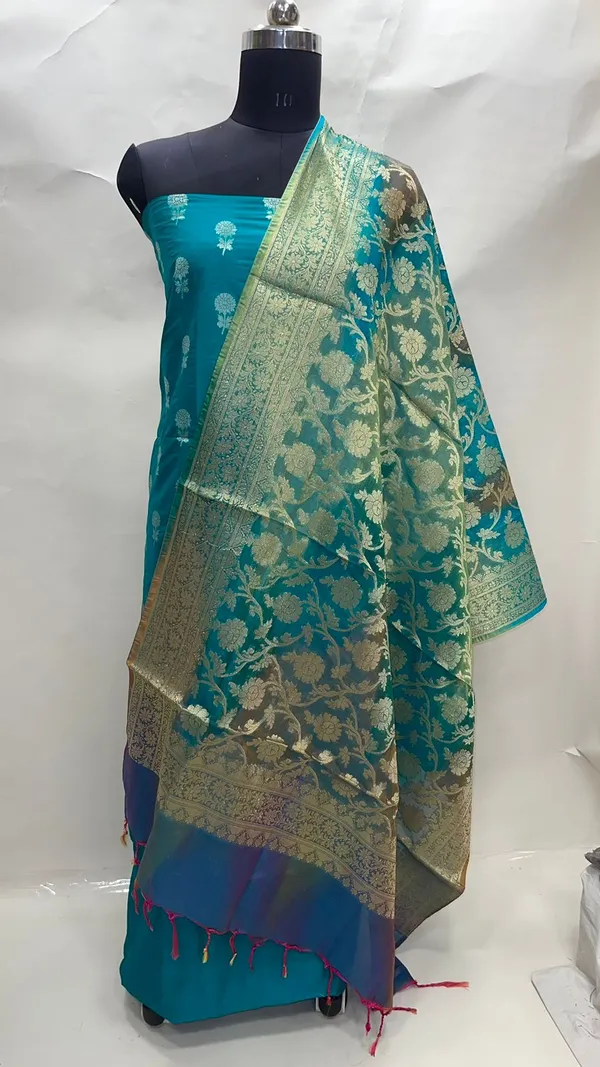 Humairah_Present_Sea_Green_Katan_Georgette_Dyeable_3pcs_Suit_Set_accompanied_with_Plain_Bottom_and_Top_Meena_Booti_with_Multicolor_Jaal_Dupatta