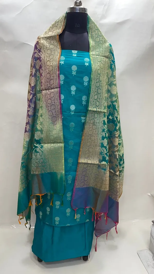 Humairah_Present_Sea_Green_Katan_Georgette_Dyeable_3pcs_Suit_Set_accompanied_with_Plain_Bottom_and_Top_Meena_Booti_with_Multicolor_Jaal_Dupatta