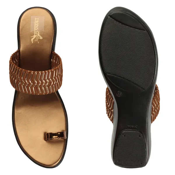 Embellished_Ethnic_Angutha_Wedge_Heels_(Antique)