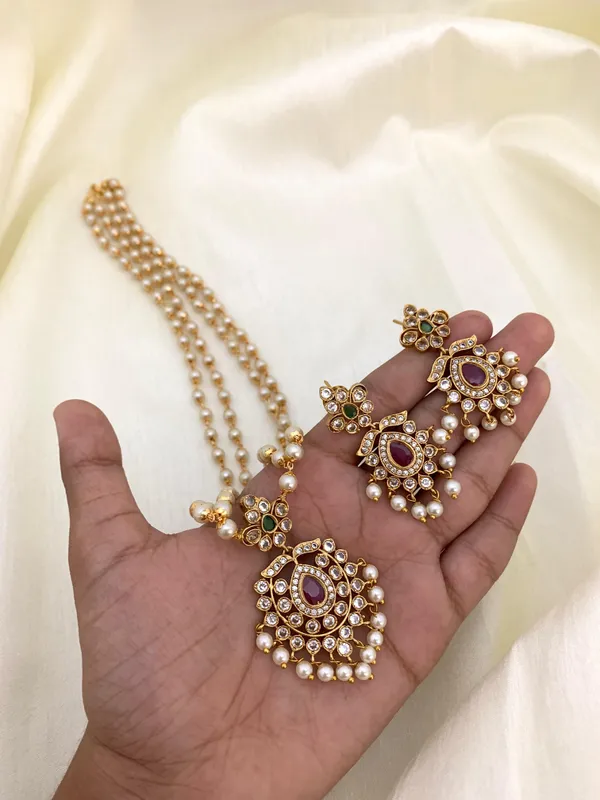 MAIRA_ANTIQUE_NECKLACE_SET