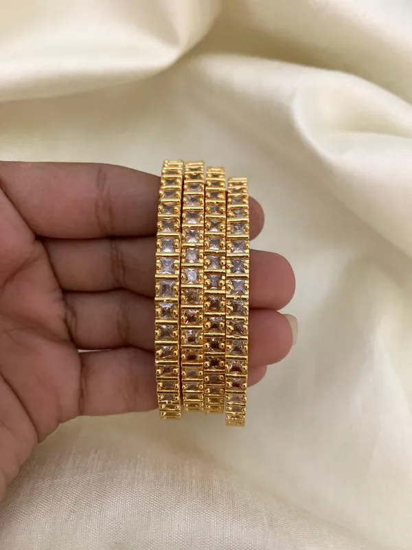 Traditional_Matte_finish_Box_Bangle