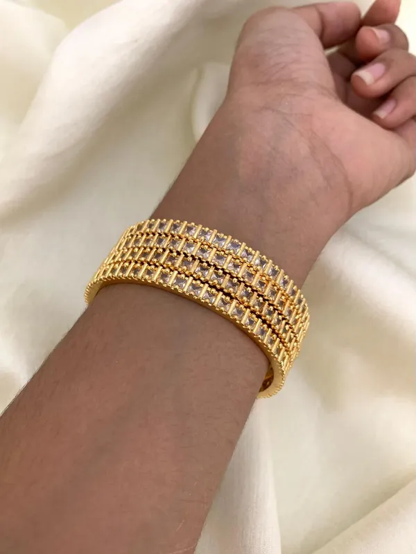 Traditional_Matte_finish_Box_Bangle