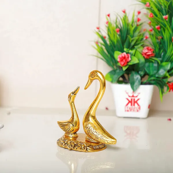 Love_Birds_Swanset_Pair_of_Kissing_Duck_Metal_Statue,_Love_for_Romantic_Gift