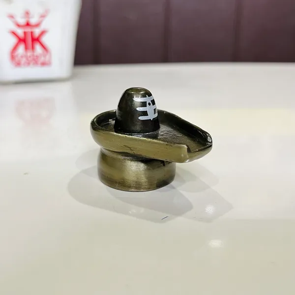 Metal_Shivling_for_Pooja_Small_Size_Shiv_Lingam_Statue_Idol_Puja_Gift_Purpose_Home_D?????or_Mandir_Temple_Vastu_Showpiece_Height_3.5_Cm