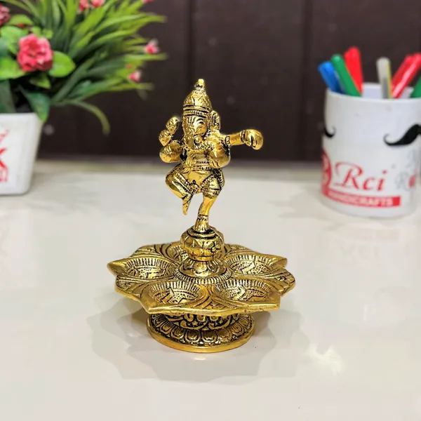 Metal_Panch_Mukhi_Diya_with_Dancing_Ganesha_Idols_Gold_Plated_for_Home_and_Office_Pooja_Room_Decoration_5_batti_Diya