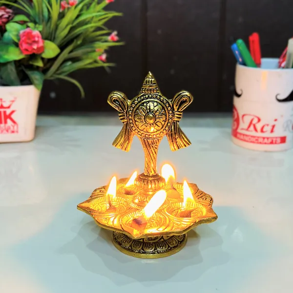 Metal_Tirupati_Balaji_Panch_Mukhi_Diya_with_Chakar_Stand_Gold_Plated_for_Home_and_Office_Pooja_Room_Decoration_5_batti_Diya