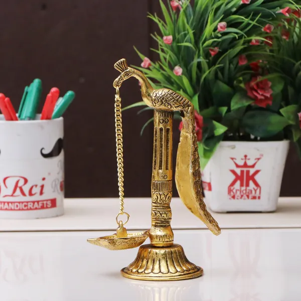 Parrot_Design_Metal_Hanging_with_Chain_Diya_Pair_of_Parrot_Design_Bird_Diya_Deepak_Oil_Lamp_Metal_Gold_Finish_Hanging_Diya_Pair_Puja_Gift_Item_Antique_,_Standard,Pack_of_2