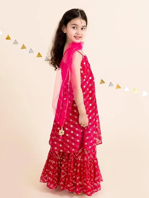 Girls_Magenta_&_Gold-Toned_Embellished_Sequinned_Ready_to_Wear_Lehenga_Choli