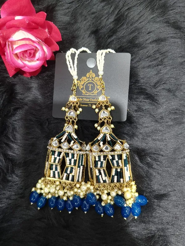 Kundan_Long_Earrings_For_Women