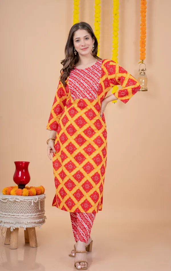 Red_Orange_Cotton_60*60_Three_Fourth_Sleeves_Printed_Kurti_Pant_Dupatta_Set_For_Women