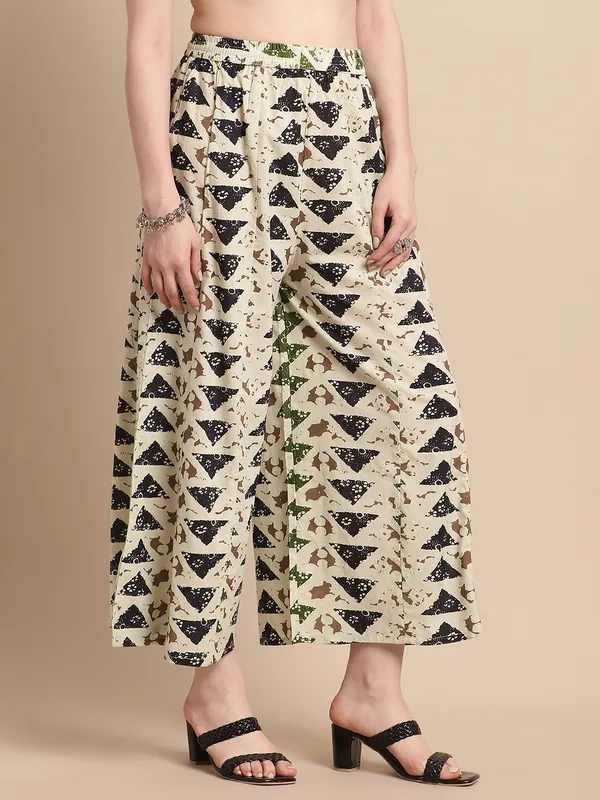 Multicolor_Cotton_Flair_Printed_Regular_Palazzo