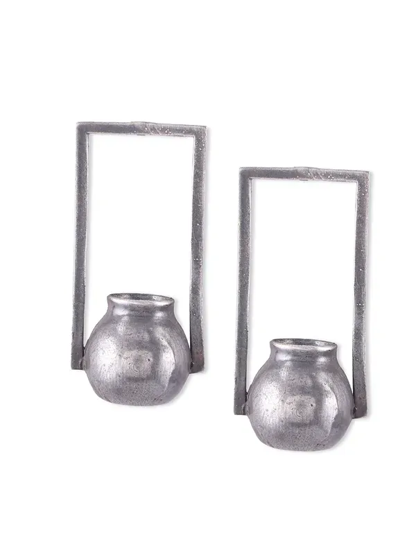 Quirky_Drop_Earrings