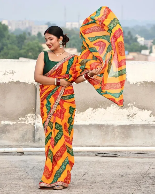Chunri saree price discount