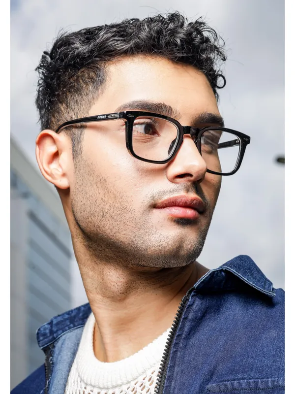 UV_Protected_Black_Clear_Wayfarer_Sunglasses_For_Men_&_Women