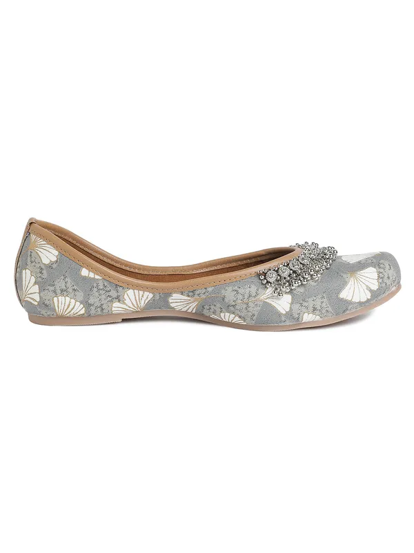 Trendy_Grey_Embellished_Rexine_Bellies_with_PVC_Sole_For_Women