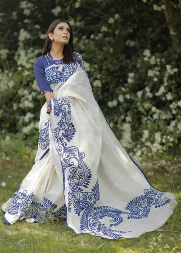 https://d1311wbk6unapo.cloudfront.net/NushopCatalogue/tr:f-webp,w-600,fo-auto/LINENSAREE_48_1675226674124_rj4rsi5exu26er5.jpg__INDIAN LINEN SAREE