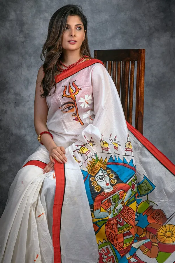 https://d1311wbk6unapo.cloudfront.net/NushopCatalogue/tr:f-webp,w-600,fo-auto/LINENSAREE_63_1675226649107_2rxbto69ocv5gro.jpg__INDIAN LINEN SAREE