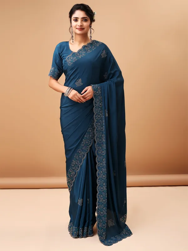 Air_Force_Blue_Metallic_Silk_Saree_With_Unstitched_Blouse_For_Women
