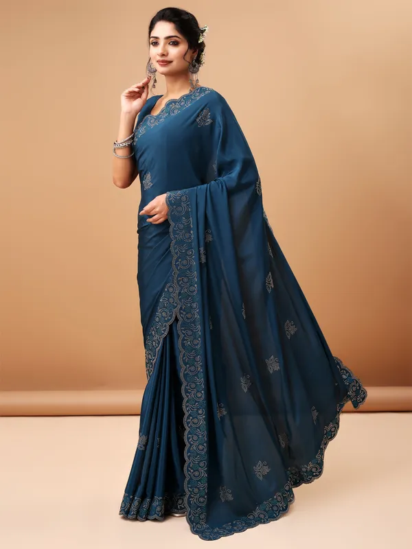 Air_Force_Blue_Metallic_Silk_Saree_With_Unstitched_Blouse_For_Women