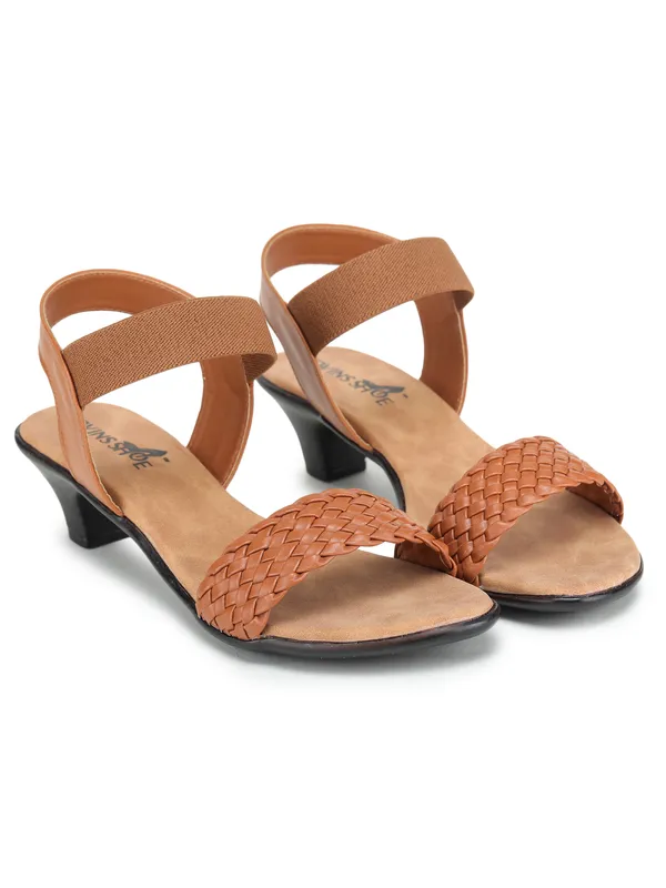 Ethnic_Style_Heel_Sandals_(Tan)