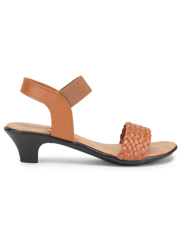 Ethnic_Style_Heel_Sandals_(Tan)