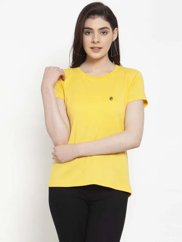 Pack_of_2_Yellow_&_Navy_Blue_Cotton_Round_Neck_Short_Sleeves_T-Shirt_For_Women