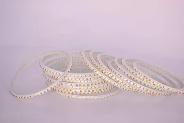 Glass_Bangles_Chudi_Set_for_Women_&_Girls_Combo_Peach_&_White_Golden_Dot_(Pack_of_32)