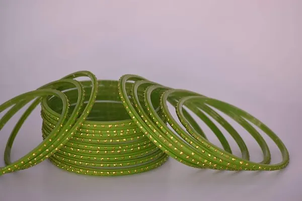Glass_Bangles_for_Women_&_Girls_Chudi_Set_Parrot_Green_Golden_Dot_With_Glossy_Finished_(Pack_of_24)