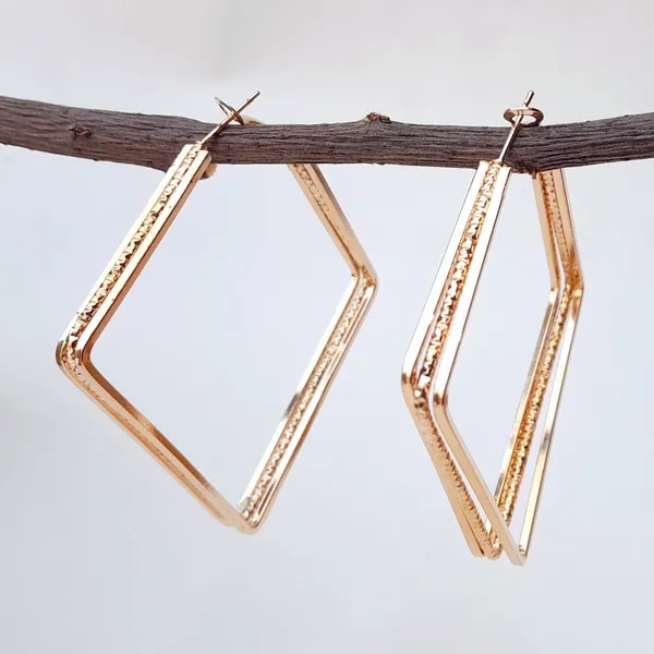 Earrings_for_Women_and_Girls_Golden_Colour_Square_Hoop