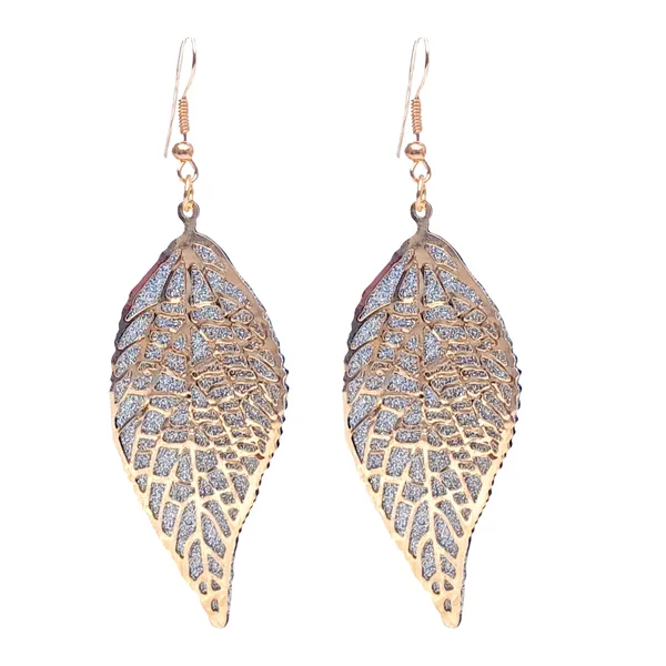 Gold_Colour_Metal_Earrings_for_Women_and_Girls_Crystal_Design_Pattern