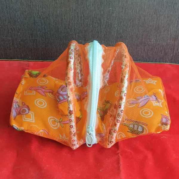 Laddu_Gopal_Mosquito_Kit_Machardani_For_1_To_2_No_Laddu_Gopal_Poshak_,_Laddu_Gopal_Dress_(_PACK_OF_2_)