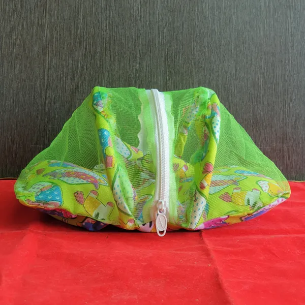 Laddu_Gopal_Mosquito_Kit_Machardani_For_3_To_4_No_Laddu_Gopal_Poshak_|_Laddu_Gopal_Dress_(_PACK_OF_2_)