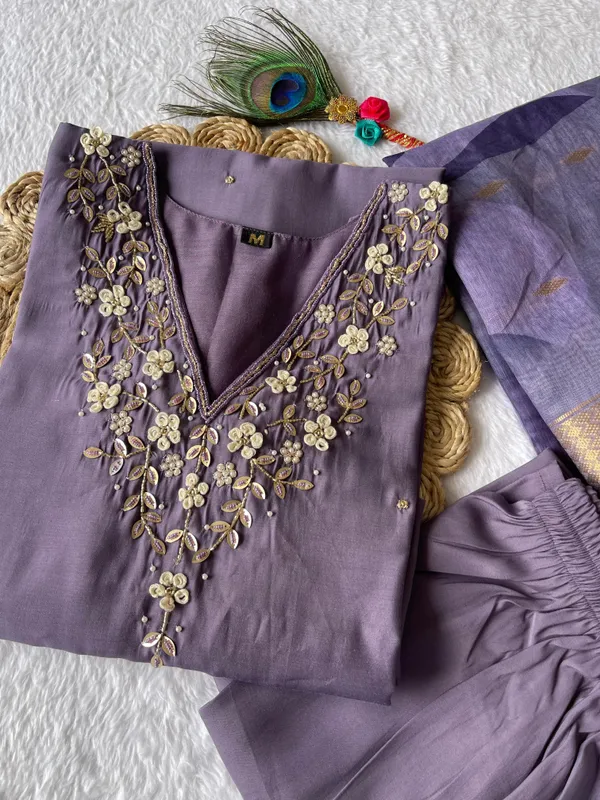 Light_Lavender_Launching_New_Designers_Kurti_Pent_Dupatta_Set