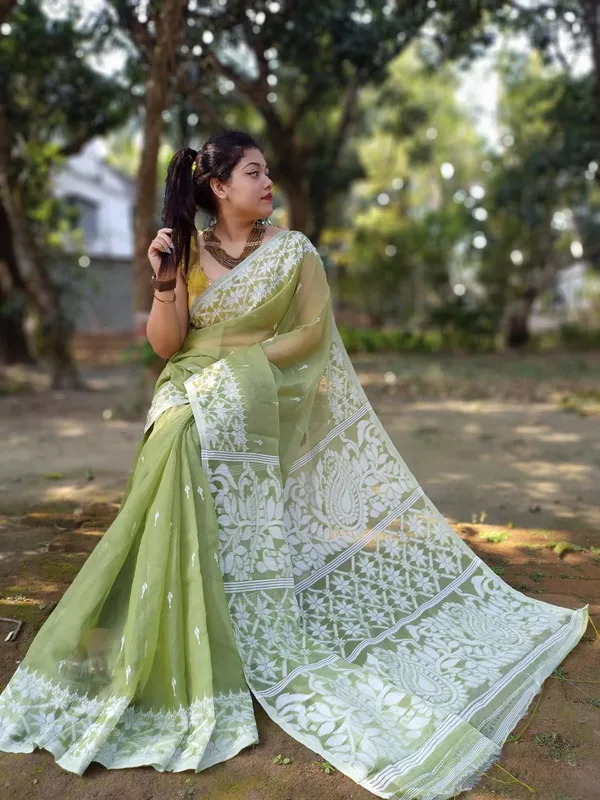 Light_Green_Premium_Quality_Dhakai_Jamdani_Saree