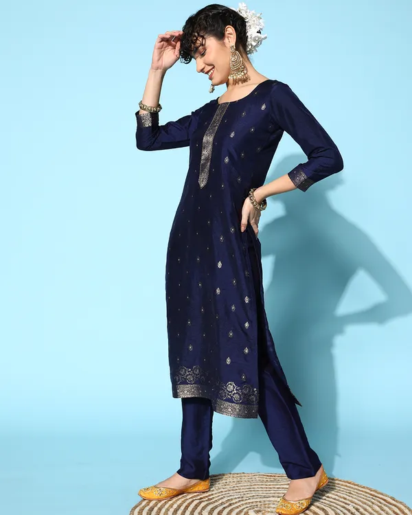 Blue_Jacquard_Zari_Weaving_Kurta_Pant_Set_With_Dupatta