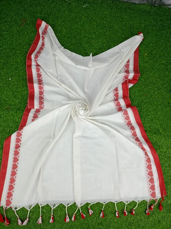 White_Love_Khadi_Cotton_Handloom_Saree
