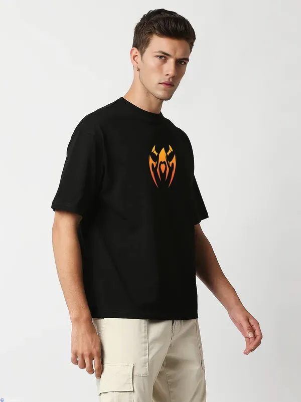 Black_Oversized_Printed_Half_Sleeve_Cotton_T-Shirt_For_Men