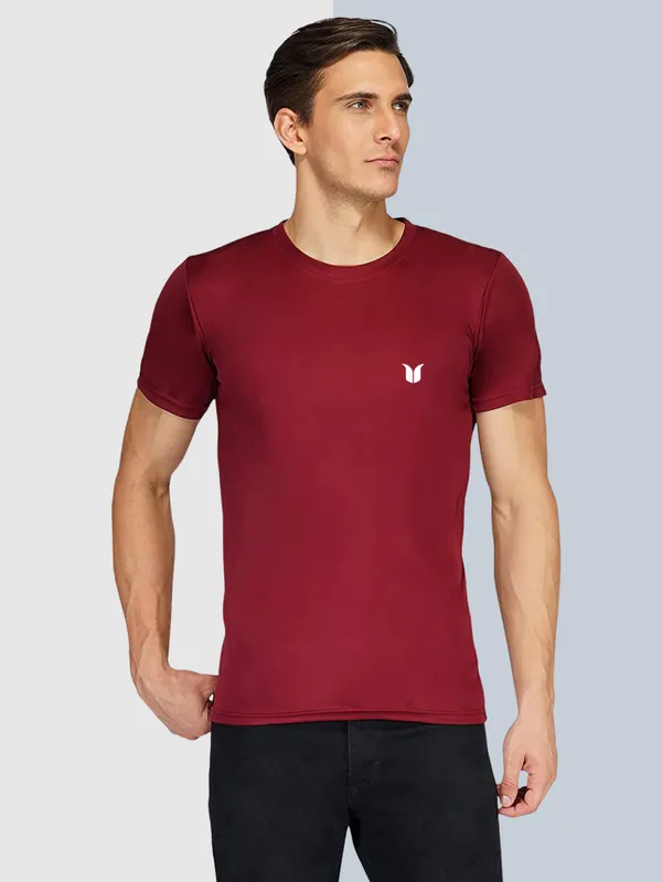 Men_Solid_lycra_Round_Neck_Maroon_T-Shirt