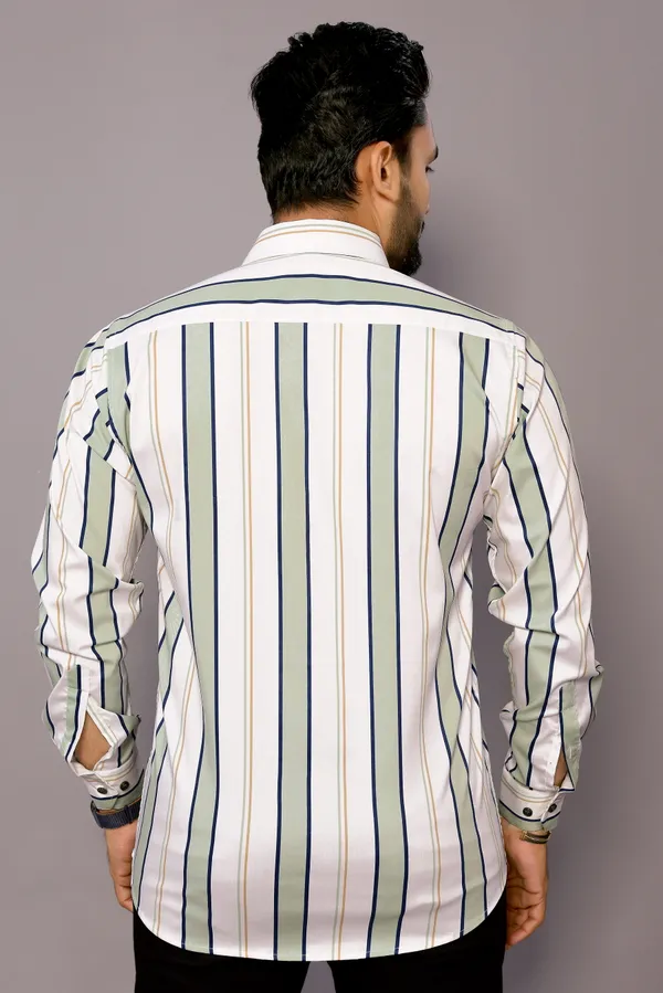 Pagazo_White_Green_Colour_Printed_Shirt