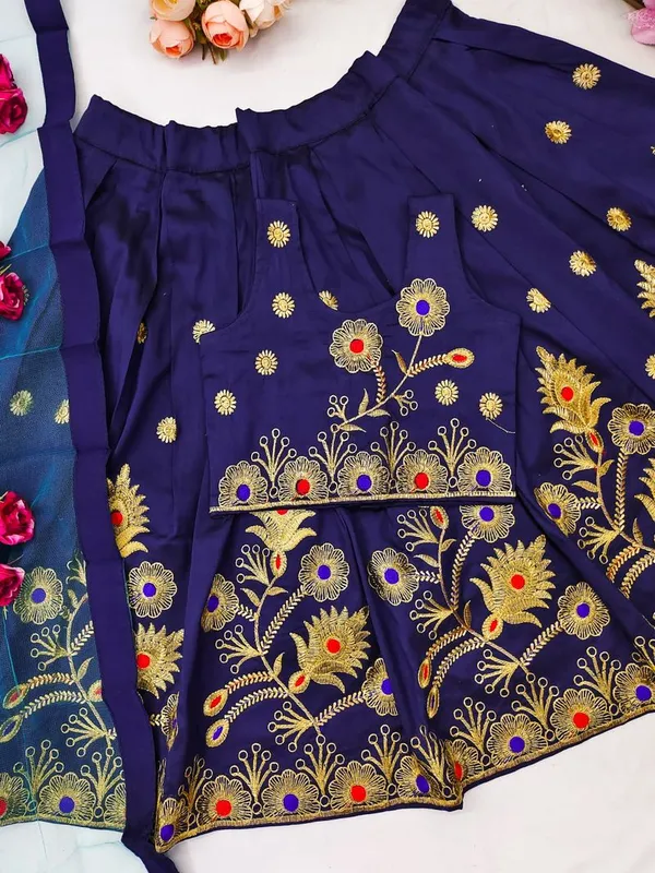Girls_Lehenga_Choli_Ethnic_Wear_Embroidered_Lehenga_Choli