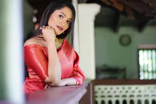 Pink__Woven_Jacquard__Saree_With_Unstitched_Blouse