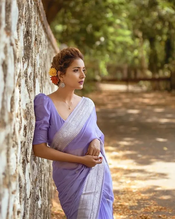 Light_Blue__Floral_Print_Kanjivaram_Jacquard_Cotton_Silk__Saree_With_Unstitched_Blouse