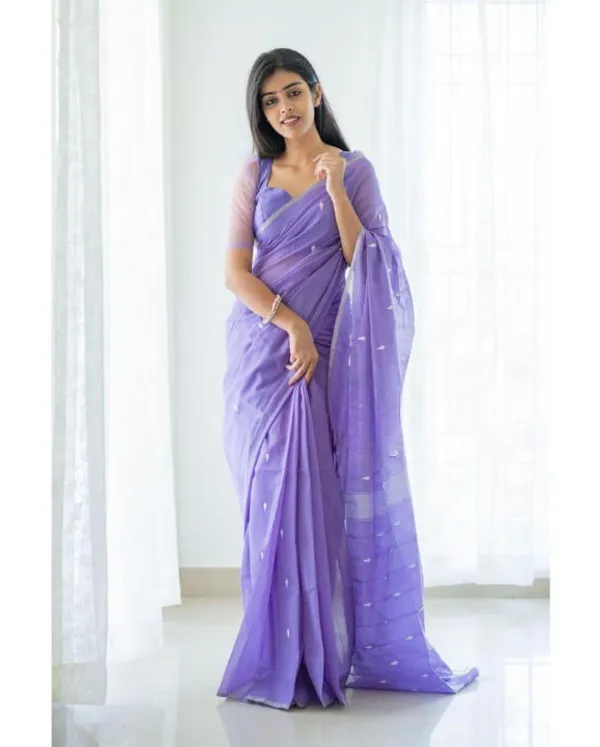 Lavender_Banarasi_Silk_Wedding_&_Party_Wear_Saree_&_Unstiched_Blouse_For_Women