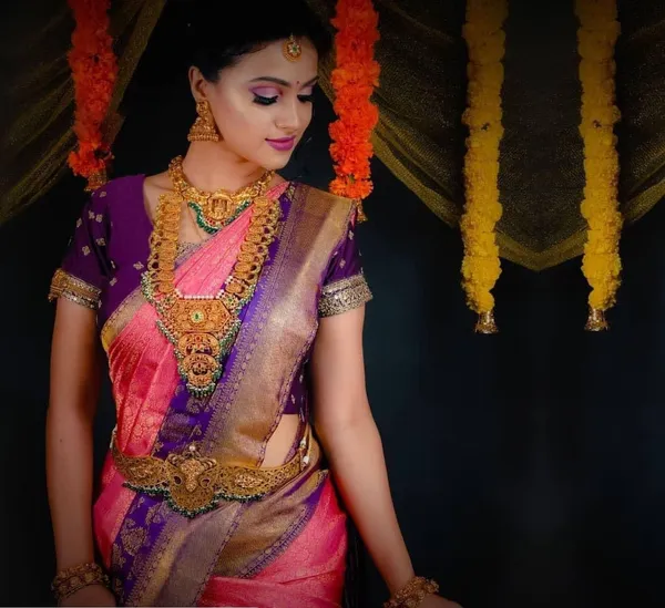 Pink_Banarasi_Silk_Wedding_&_Party_Wear_Saree_&_Unstiched_Blouse_For_Women
