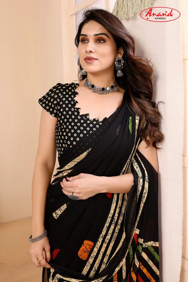 Printed,_Paisley,_Geometric_Print_Bollywood_Georgette_Saree_(Black)