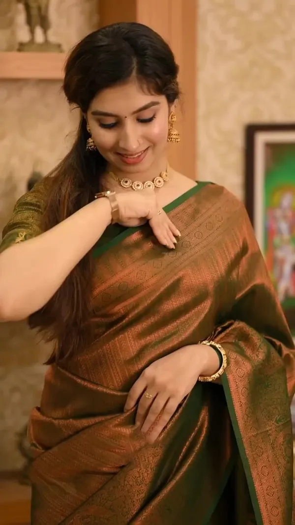 Mehandi_Brown_Banarasi_Silk_with_Blouse_Work_And_Saree_with_Blouse_For_Women