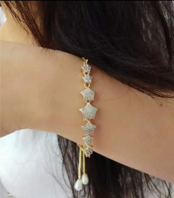 Beautiful_Bracelet_Latest_Design_Special_For_Women_And_Girls