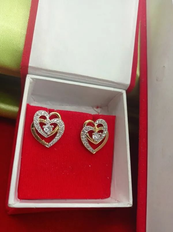 Pendant_Set_With_Earring_Special_For_Women